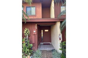 448 Se 14th St, Dania Beach