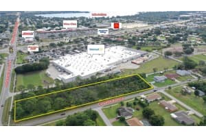 3237 Schumacher Road, Sebring