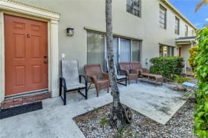 5880 Nw 57th Ave 6, Tamarac