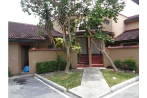 8953 W Sunrise Blvd 8953, Plantation
