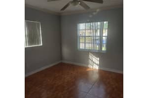 2260 Nw 33rd Ave, Lauderdale Lakes