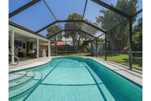 375 10th Street, Vero Beach