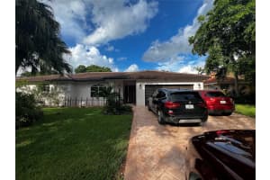 5210 Hawkes Bluff Avenue, Davie