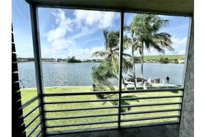 4311 Crystal Lake Dr 213, Deerfield Beach