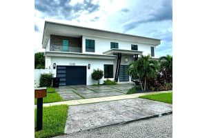 4910 Ne 29th Ave, Lighthouse Point