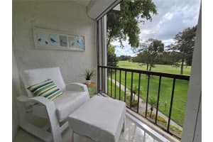 6200 Nw 44th Street 301, Lauderhill