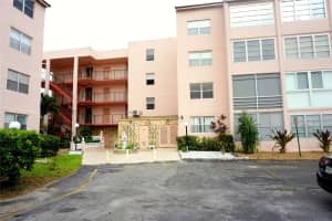 2851 Somerset Dr 103, Lauderdale Lakes