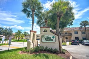 6760 Palmetto Cir 104, Boca Raton