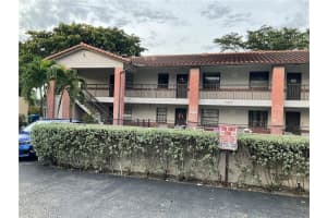 10825 Royal Palm Boulevard 8, Coral Springs