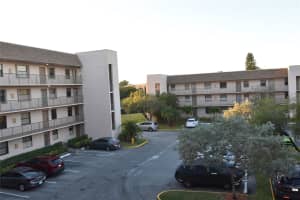 10120 Sunrise Lakes Boulevard 405, Sunrise