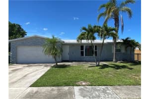 6957 Nw 8th Ct, Margate