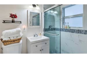 49 E 27th St 3, Riviera Beach