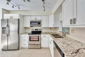 5201 Ne 14 Terrace 1, Fort Lauderdale