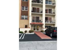 400 N Riverside Dr 202, Pompano Beach