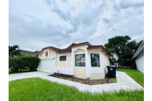 714 Holly Street, North Lauderdale