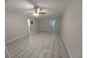 10036 Twin Lakes Dr 37f, Coral Springs