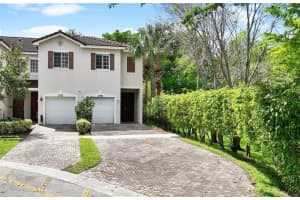 8776 Cypress Walk Court, Tamarac