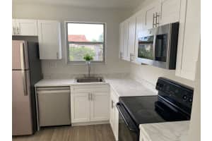 11266 Sw 12th Street, Pembroke Pines