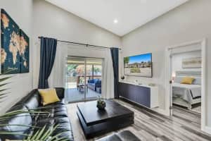 2411 Sw 58th Mnr, Fort Lauderdale