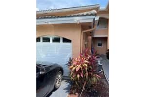 3255 Nw 44th Street, Fort Lauderdale