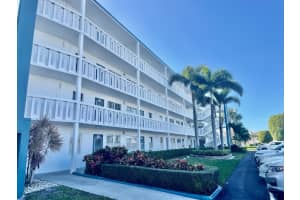 1058 Exeter D 1058, Boca Raton