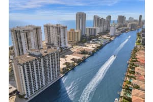 1600 S Ocean Drive 18b, Hollywood