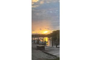 689 Ne 6th Court 110, Boynton Beach