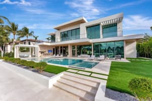 2560 Del Lago Drive, Fort Lauderdale