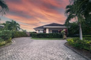 353 Gardenia, Other