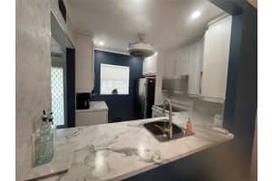 3505 Nw 48th Avenue 507, Lauderdale Lakes