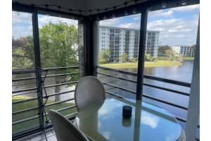 2309 S Cypress Bend Dr 515, Pompano Beach