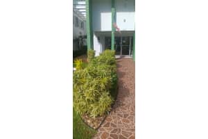 2271 Nw 48th Terrace 207, Lauderhill