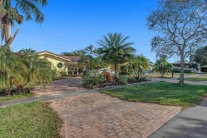 5850 Ne 22 Avenue, Fort Lauderdale