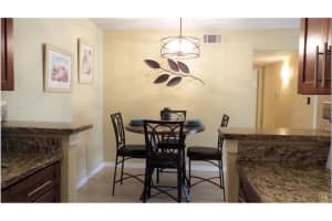 833 Riverside Dr 824, Coral Springs