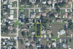 317 Quail Ave, Sebring