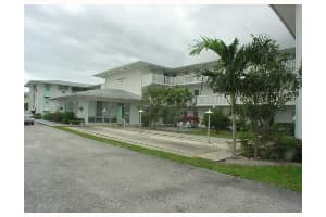 1150 E Sample Road 102, Pompano Beach