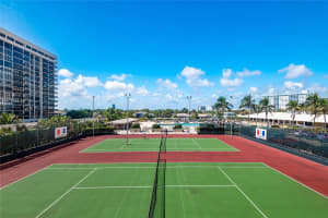 1985 S Ocean Drive 2e, Hallandale Beach