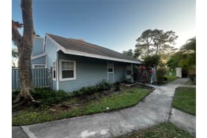 2009 Champions Way 2009, North Lauderdale, Fl 33068, Pompano Beach