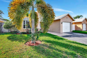 4451 Nw 99th Terrace, Sunrise