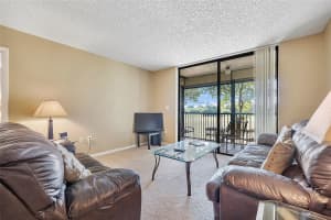 5530 Nw 44th Street 216 C, Lauderhill