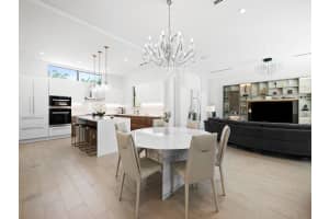 12 Se 10th Ave, Fort Lauderdale