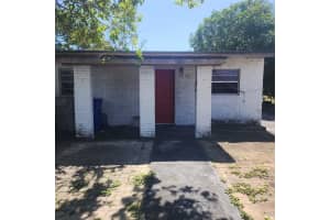 2838 Nw 4th St, Pompano Beach