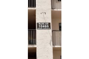 10466 Sunrise Lakes Boulevard 307, Sunrise