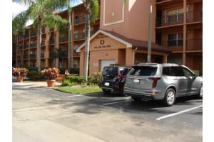 571 Sw 142 Ave 106, Pembroke Pines