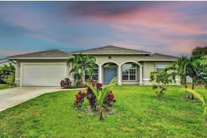126 Nw Heather Street, Port Saint Lucie