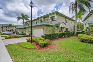 7921 Exeter Blvd 202, Tamarac