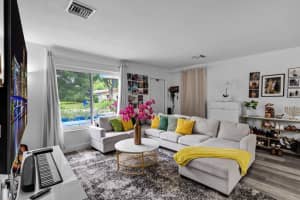 315 S 57th Avenue, Hollywood 315 S 57th Avenue, Hollywood