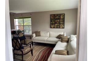 8205 Nw 61st Street B-208, Tamarac