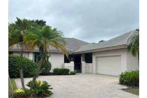 6102 Se Oakmont Pl, Stuart