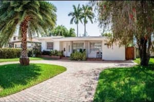 1418 Grant St, Hollywood